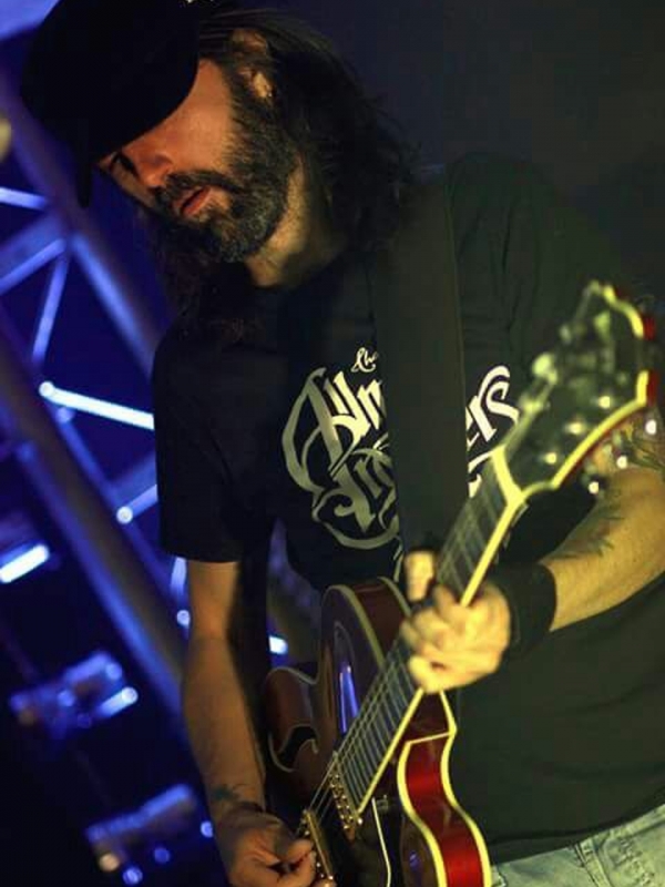 Maurizio Strappazzon (Chitarra)